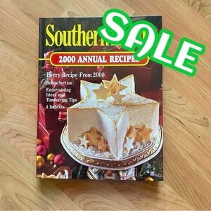 Vintage Southern Living 2000 Annual Recipes Hardcover Cookbook Oxmoor House